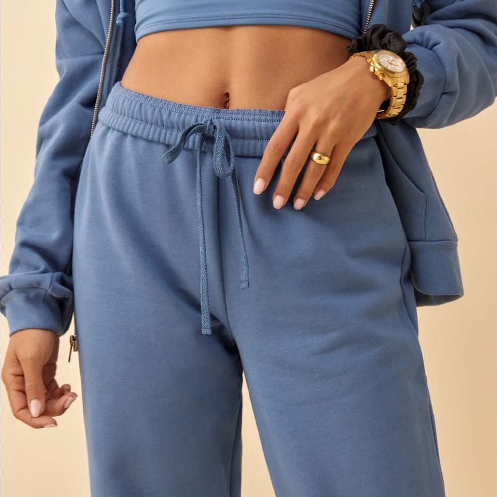 Reformation Boyfriend Sweatpants in Morning Glory